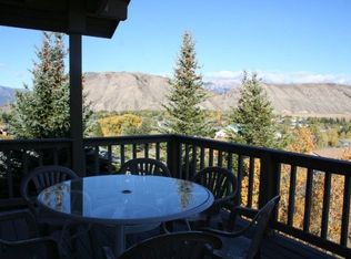 498 Henley Rd, Jackson, WY 83001