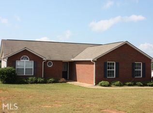 1 Hastings Ct, Lagrange, GA 30240