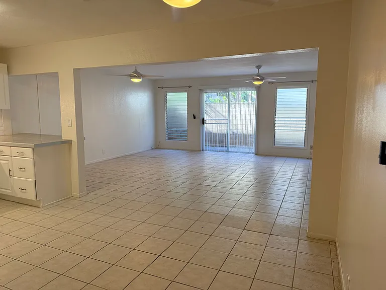 949 Wainiha St — Photo 6