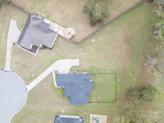 2nd image of 154 Stags Leap Dr