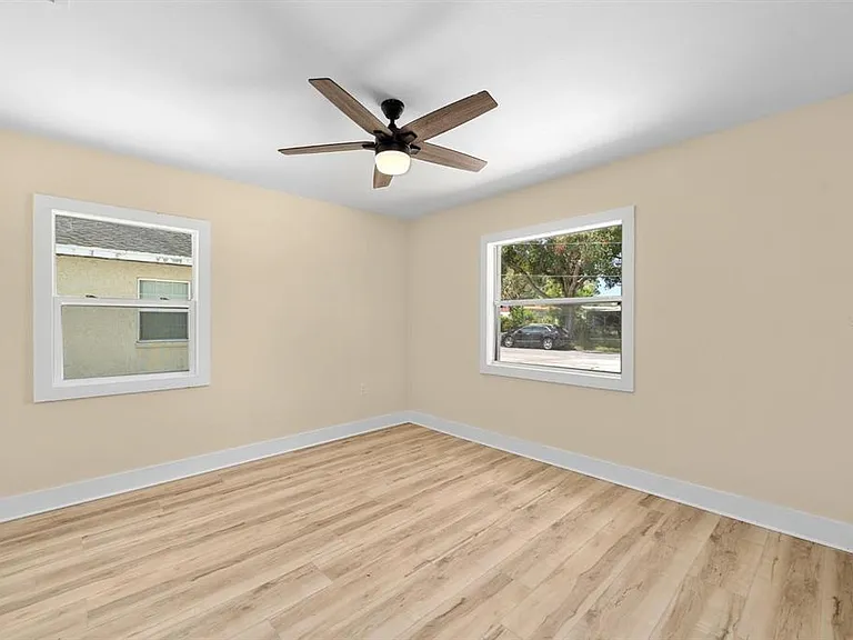 10707 N Rome Ave — Photo 11