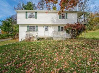 310 Rhodes Rd, Apalachin, NY 13732