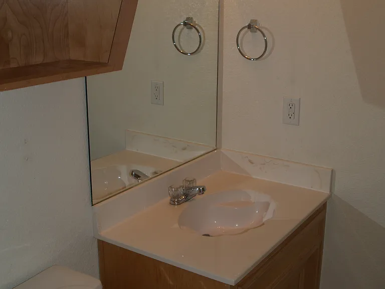 5802 Venetian Ct — Photo 18