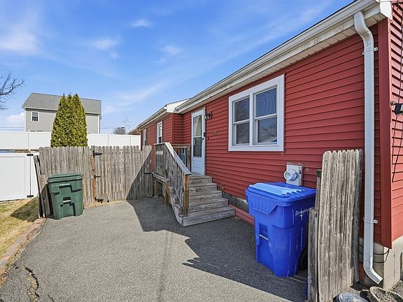 4th image of 88 Agnes St