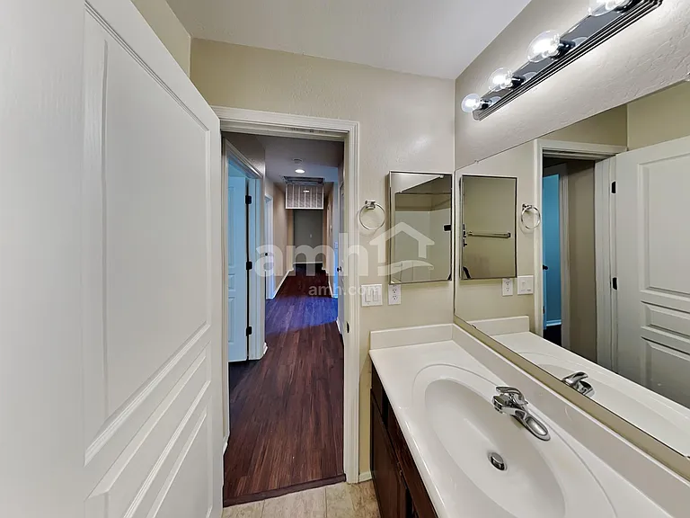 3774 E Santa Fe Ln — Photo 22