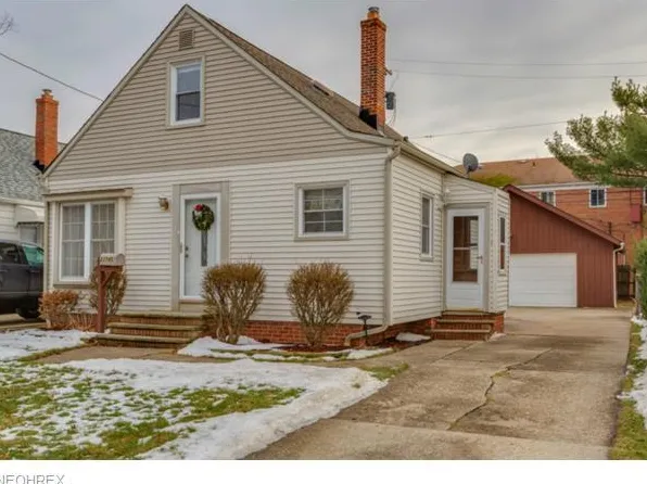 23740 Colbourne Rd, Euclid, OH 44123