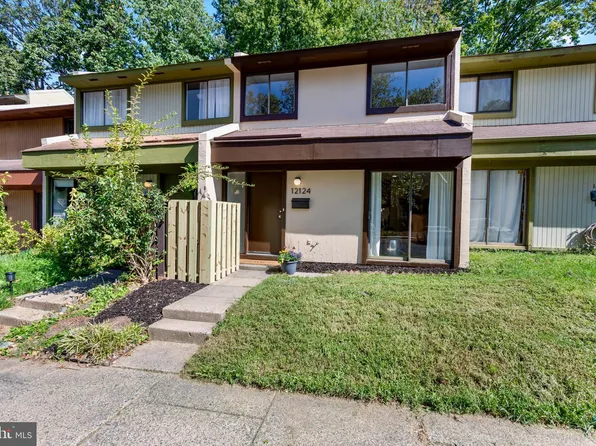 12124 Captiva Ct, Reston, VA 20191