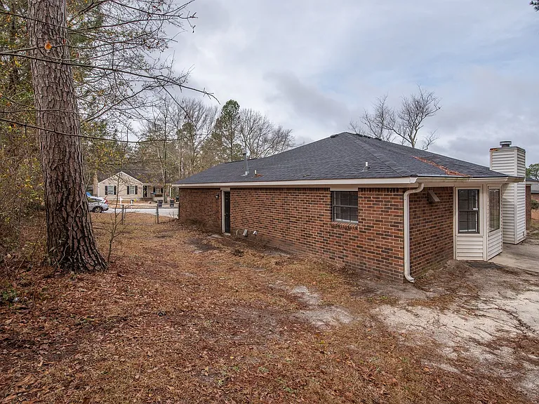 2336 Helsinki Dr — Photo 35