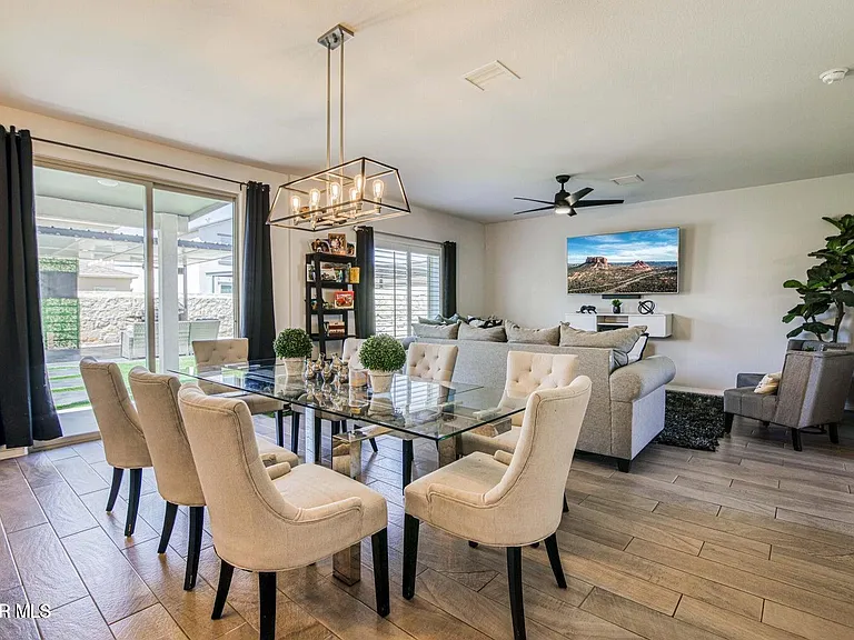 12257 Desert Dove Ave — Photo 10