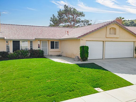 2nd image of 3046 Hampton Rd