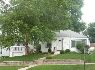 1063 Midland St, Syracuse, NE 68446