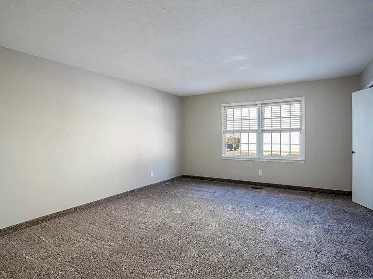 Pinnacle Townhomes — Photo 12