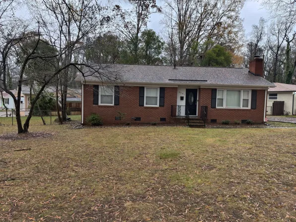 2701 Purser Dr, Charlotte, NC 28215