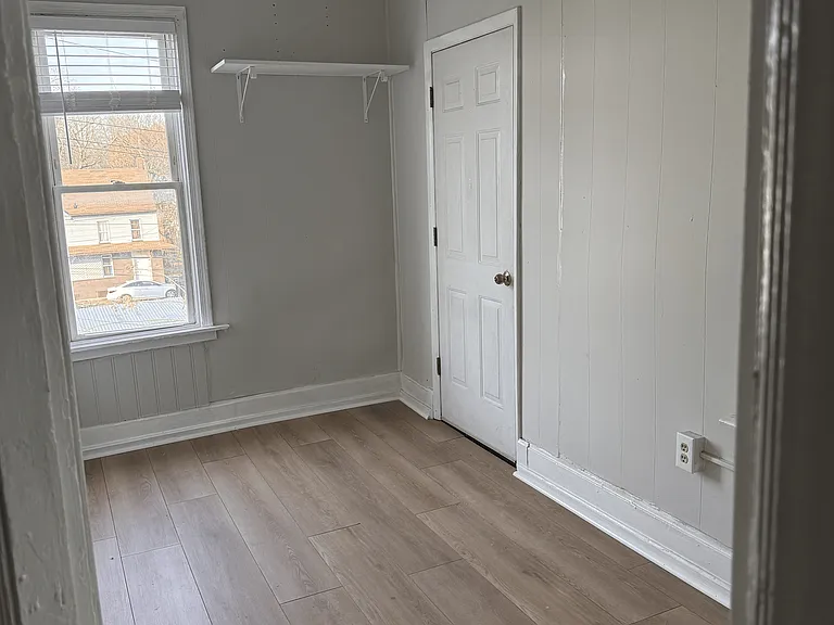 31 W Side Ave — Photo 14