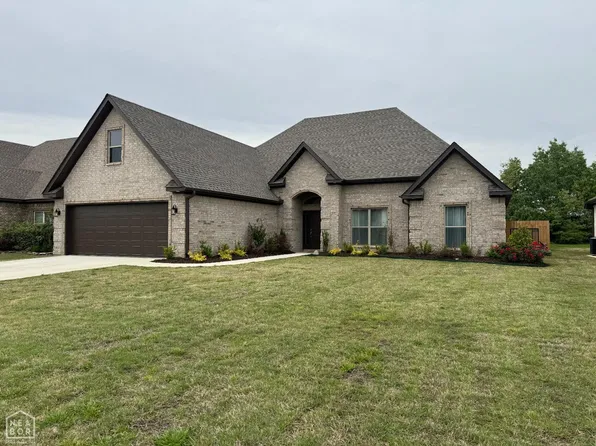 6400 Julia Ln, Jonesboro, AR 72404