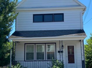 40 Carey St, Ashley, PA 18706