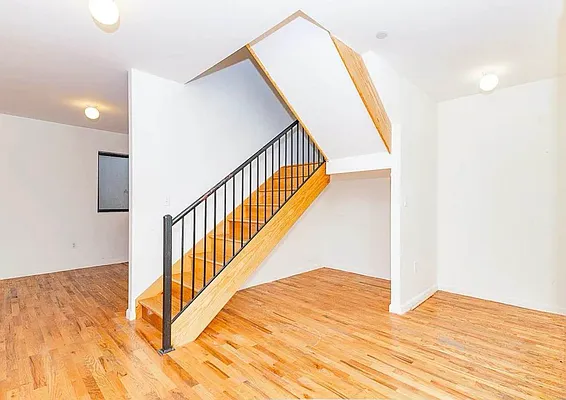 Rented by Arché Nest | media 16