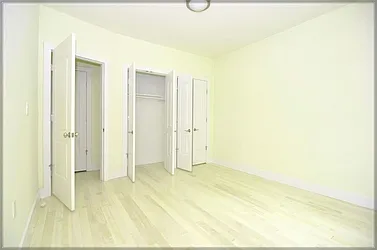 Rented by R New York