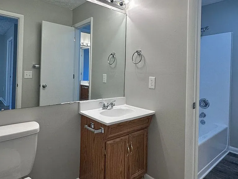 2021 N Sizer Ave #L — Photo 53