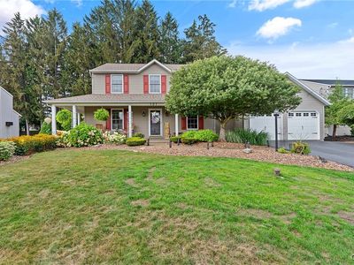 121 Nicks Way, Syracuse, NY, 13209