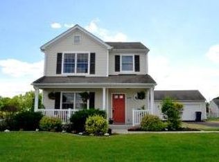 2222 Forest Rdg, Hebron, OH 43025