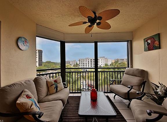 4th image of 4265 Bay Beach Ln APT 522