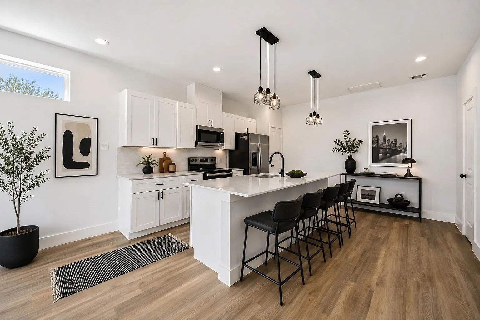 2 bed, 2.5 bath, 1052 sqft, $1,750 — Photo 1