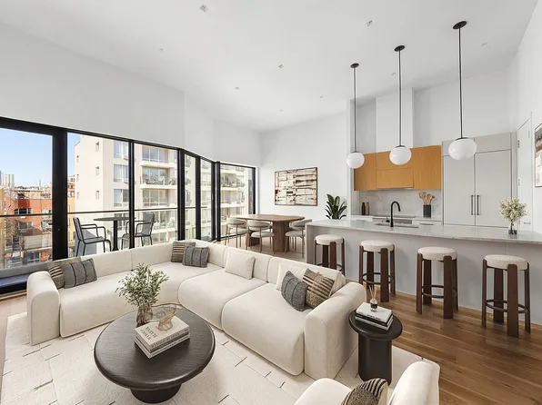 205 Freeman St #Penthouse, Brooklyn, NY 11222