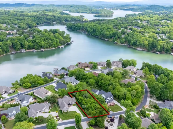 177 Oonoga Way, Loudon, TN 37774