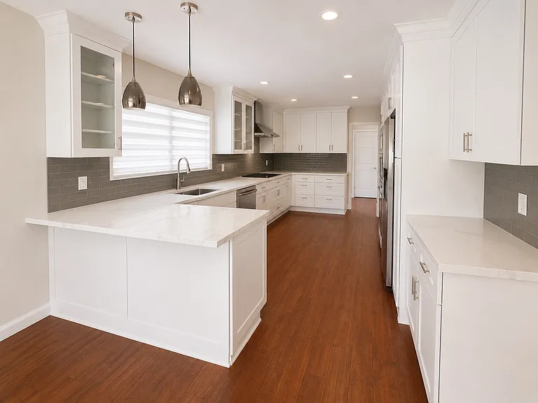 5920 Wilkinson Ave — Photo 12