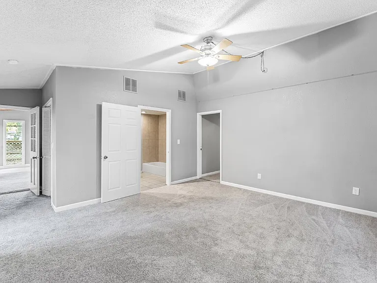 11106 Applewood Dr — Photo 23