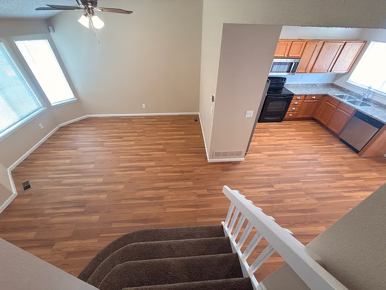 20917 E 44th Ave — Photo 10
