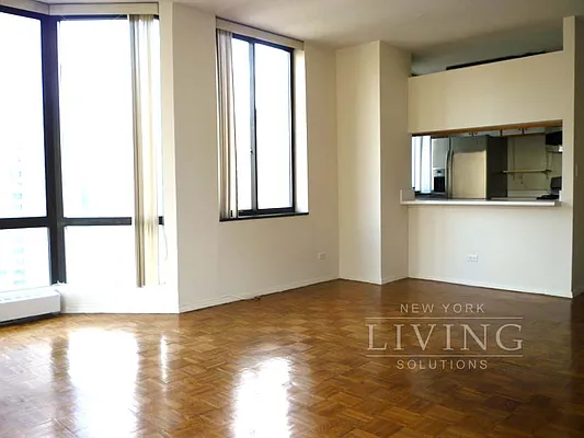 Rented by NY Living Solutions | media 9