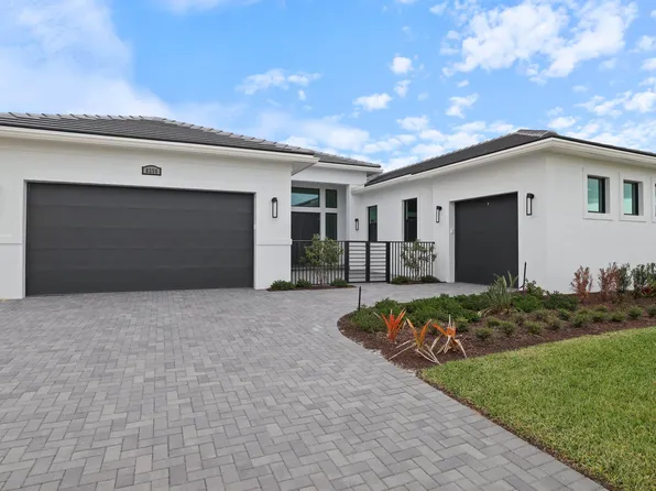 8353 SW Puccini Way, Port St Lucie, FL 34987