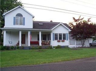 2550 Avis Dr, Harborcreek, PA 16421