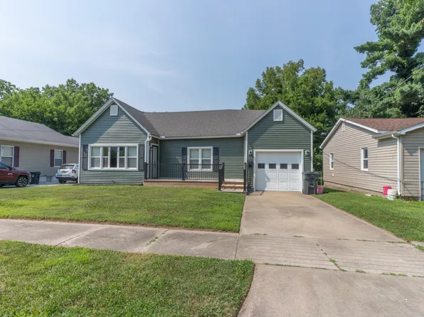 1119 High St, Moberly, MO 65270