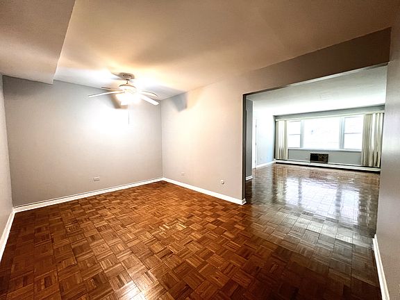 5th image of 2060 W Chase Ave APT 1A