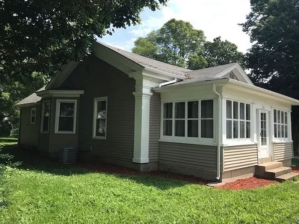 742 Walnut St, Dayton, IN 47941