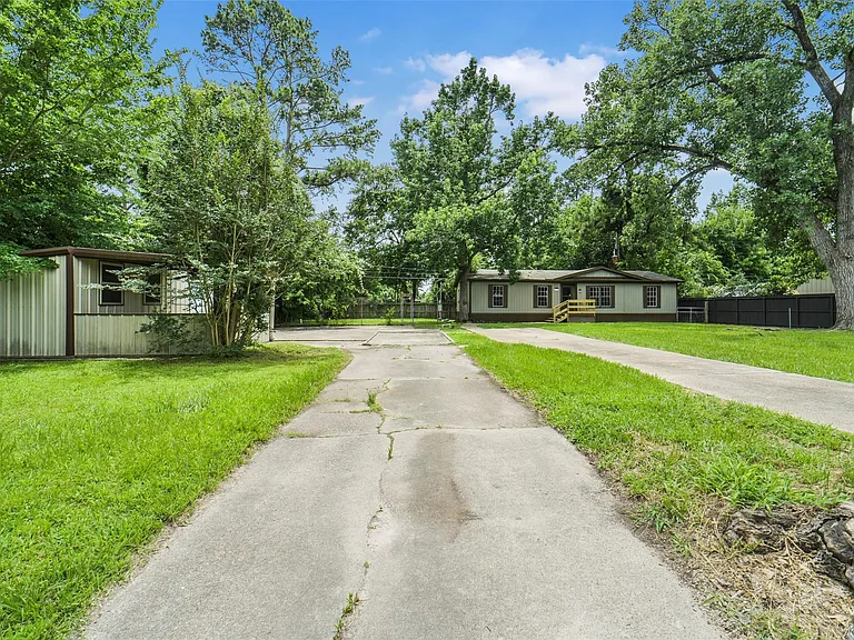 11023 Forrest Valley Dr — Photo 37