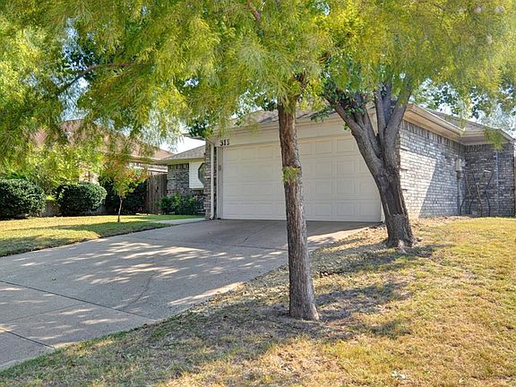2nd image of 313 Birchwood Ln