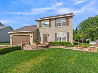 2062 Kathleen Cir, Montgomery, IL 60538
