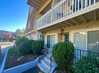 61 Seaview Ave APT 64, Stamford, CT 06902