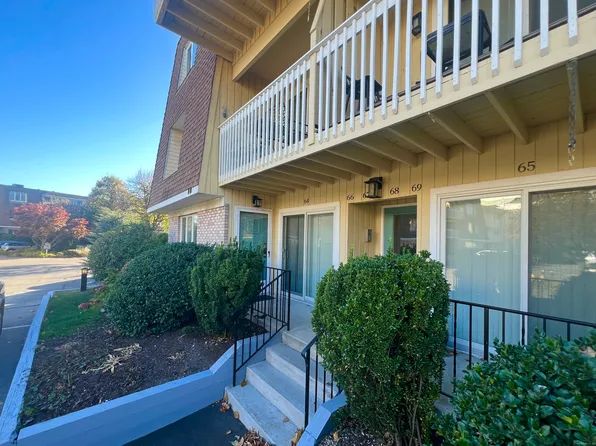 61 Seaview Avenue APT 64, Stamford, CT 06902