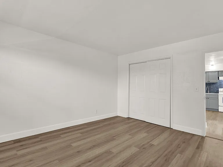 2701 Avenue E #15 — Photo 18