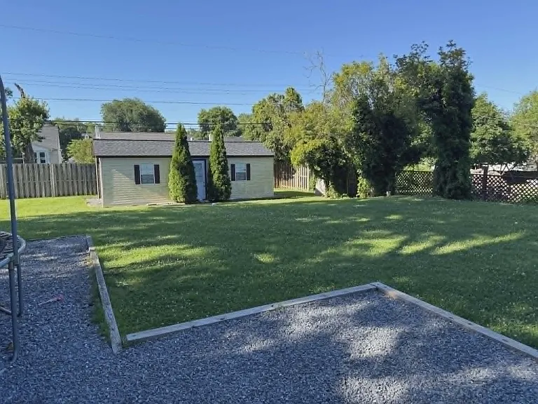 509 Hawthorne Rd — Photo 5