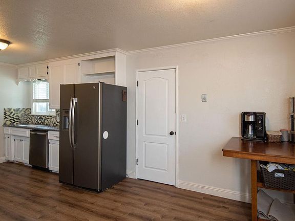 5th image of 1824 Saratoga Dr