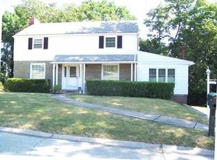 2638 Saybrook Dr, Pittsburgh, PA 15235