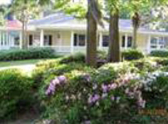 2nd image of 850 Mallery St #4H