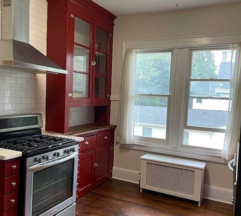 4th image of 205 N Fullerton Ave #3