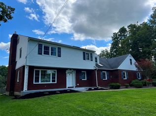 986 Marshland Rd, Apalachin, NY 13732